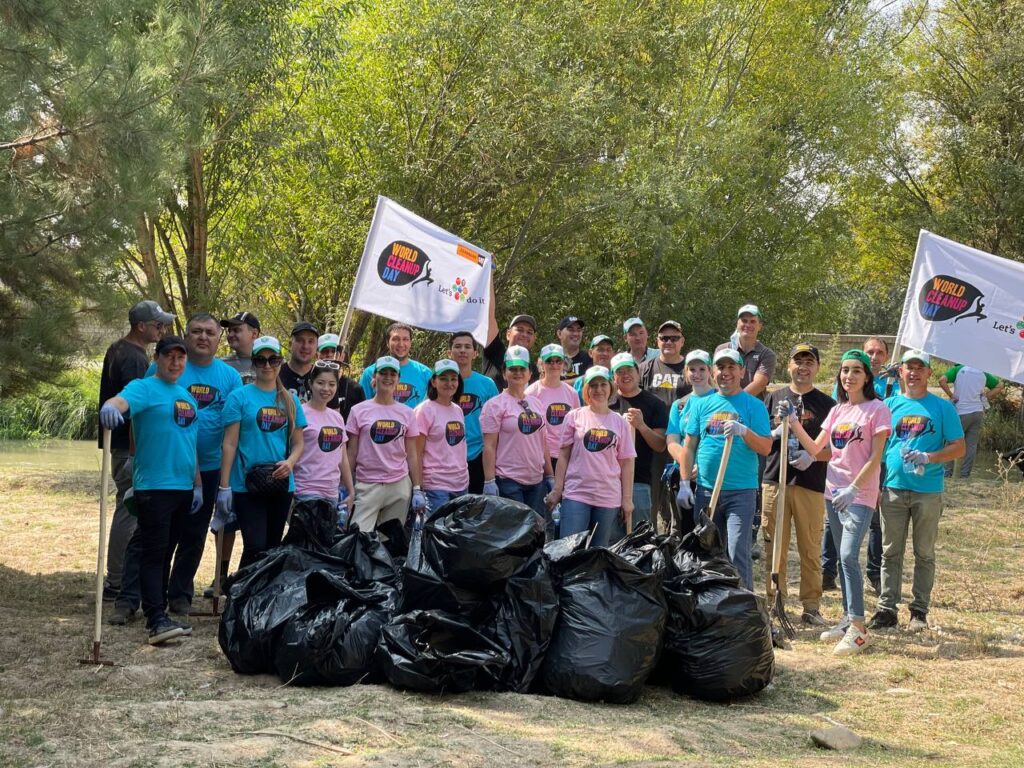 World Cleanup Day 2022 in Uzbekistan